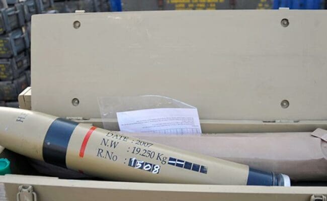 لبنان- العين محمرة وتسليم سلاح الحزب أولوية