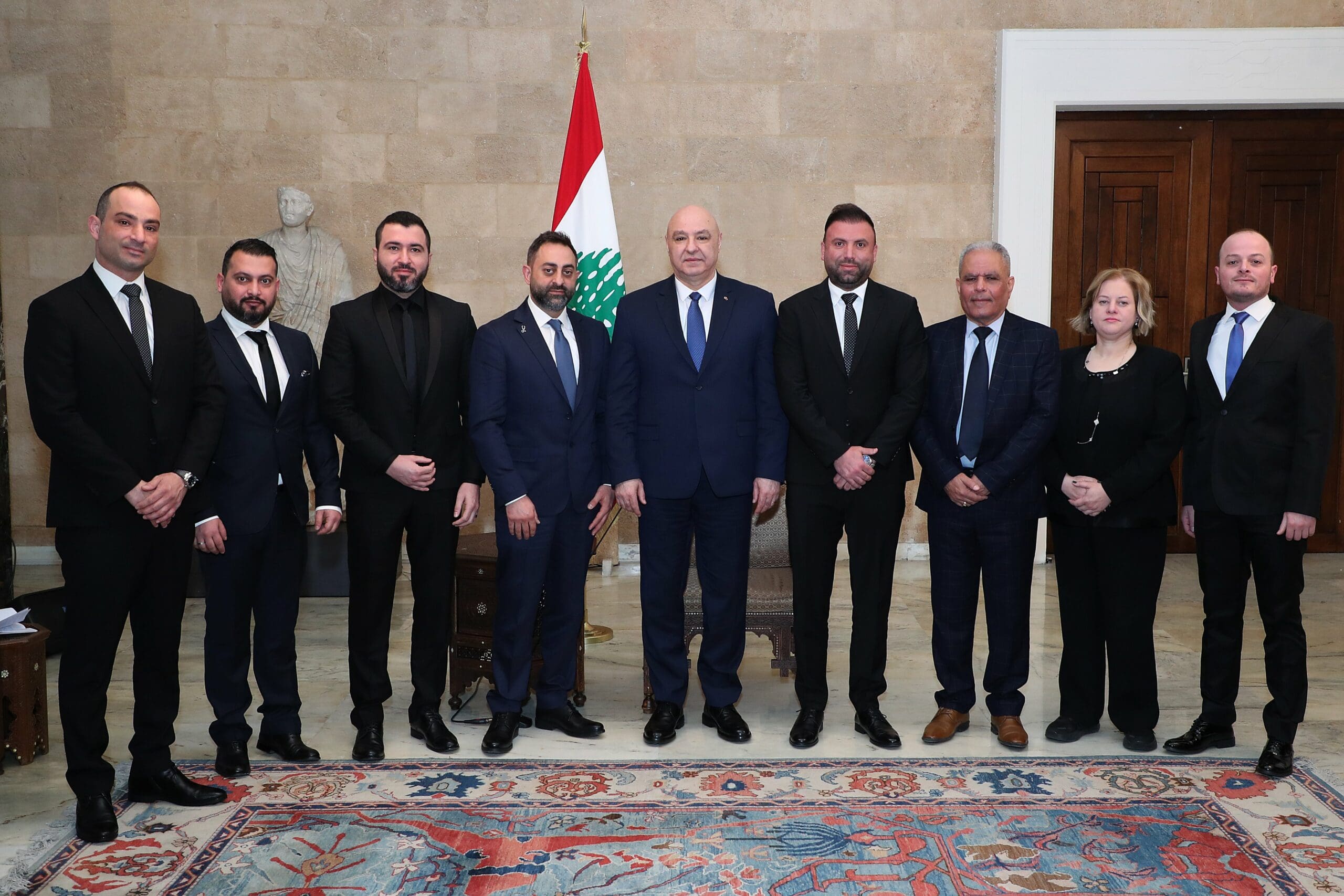 لبنان- عون: لمنع التلاعب بصحة المواطنين