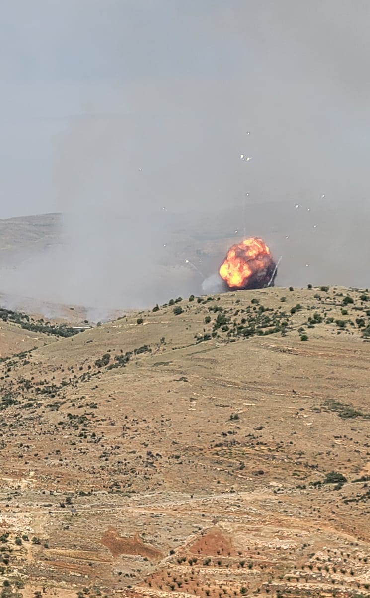 الغارات الإسرائيلية يوم أمس الإثنين