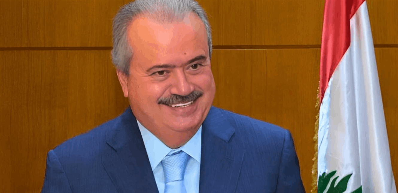 لبنان- موظفو المالية عرضوا مطالبهم على الوزير جابر: تفهّم وتعهد بالمعالجة