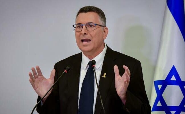 وزير إسرائيلي: لبنان لا يتخذ أي إجراءات تجاه الحزب