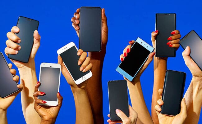 5 هواتف منتظرة في آذار تُشعل المنافسة بين الشركات