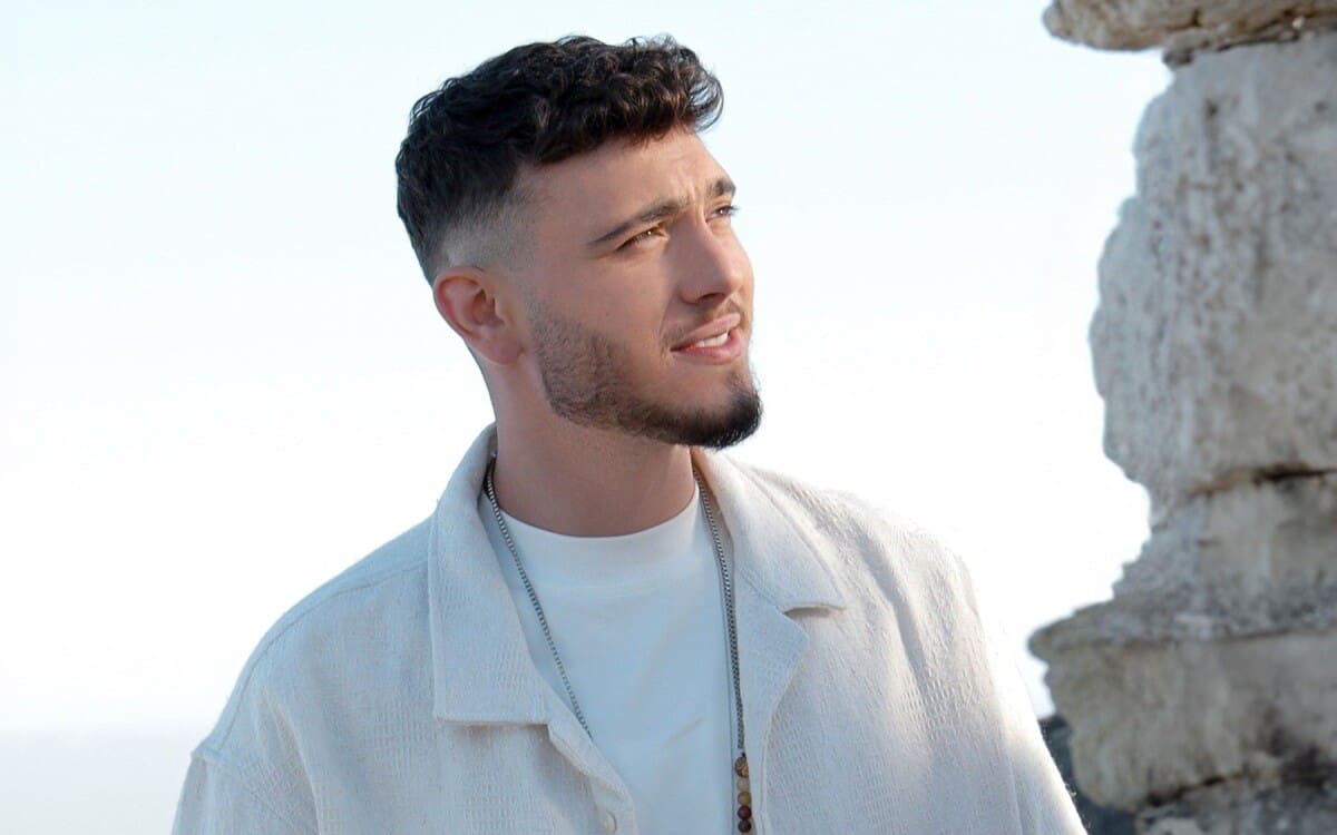 الشامي يثير الجدل بدخوله على خط خلاف فضل شاكر وراغب علامة