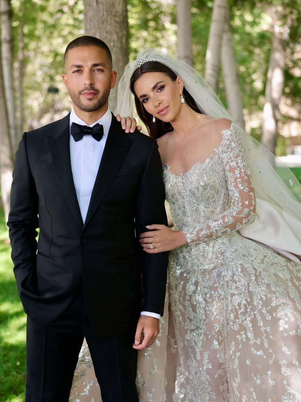 زين قطامي تتألّق بفستان زفاف من تصميم إيلي صعب في احتفالات فاخرة بزواجها من سيليو صعب