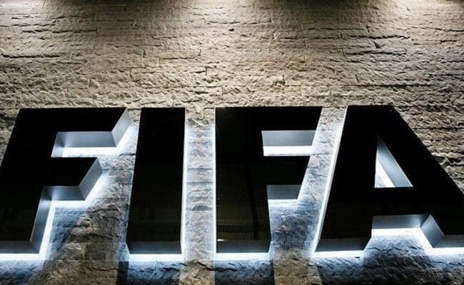 مقترح لتوسيع مونديال 2030 إلى 64 منتخباً في اجتماع إنفانتينو مع قادة "كونميبول"