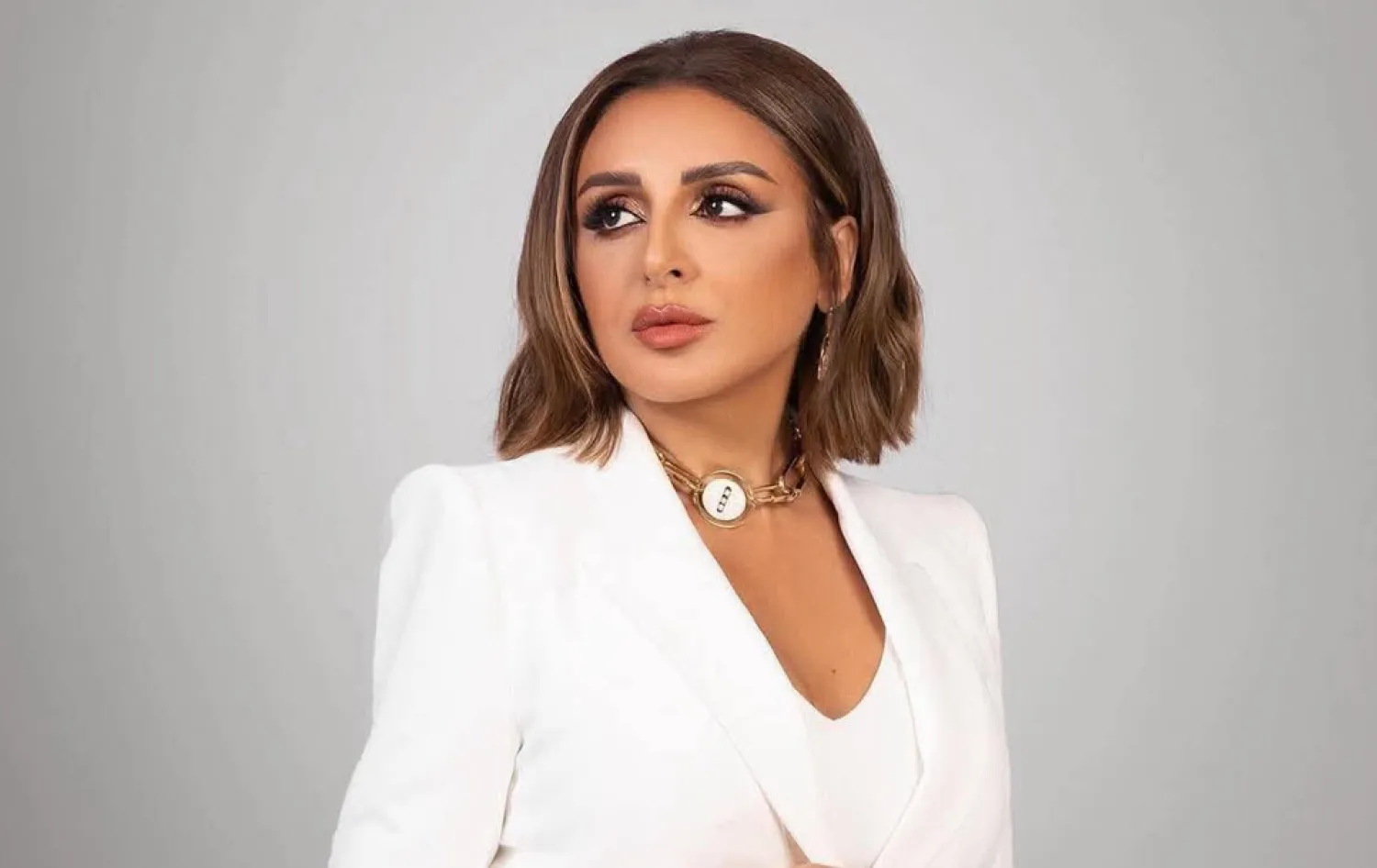 أنغام تعود من رحلتها العلاجية بحفل ضخم في "رويال ألبرت هول" بلندن