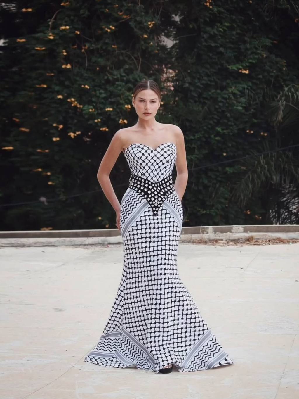 نجمات BIAF 2025 يحوّلن السجادة الحمراء إلى منبر للموضة والرسائل الإنسانية