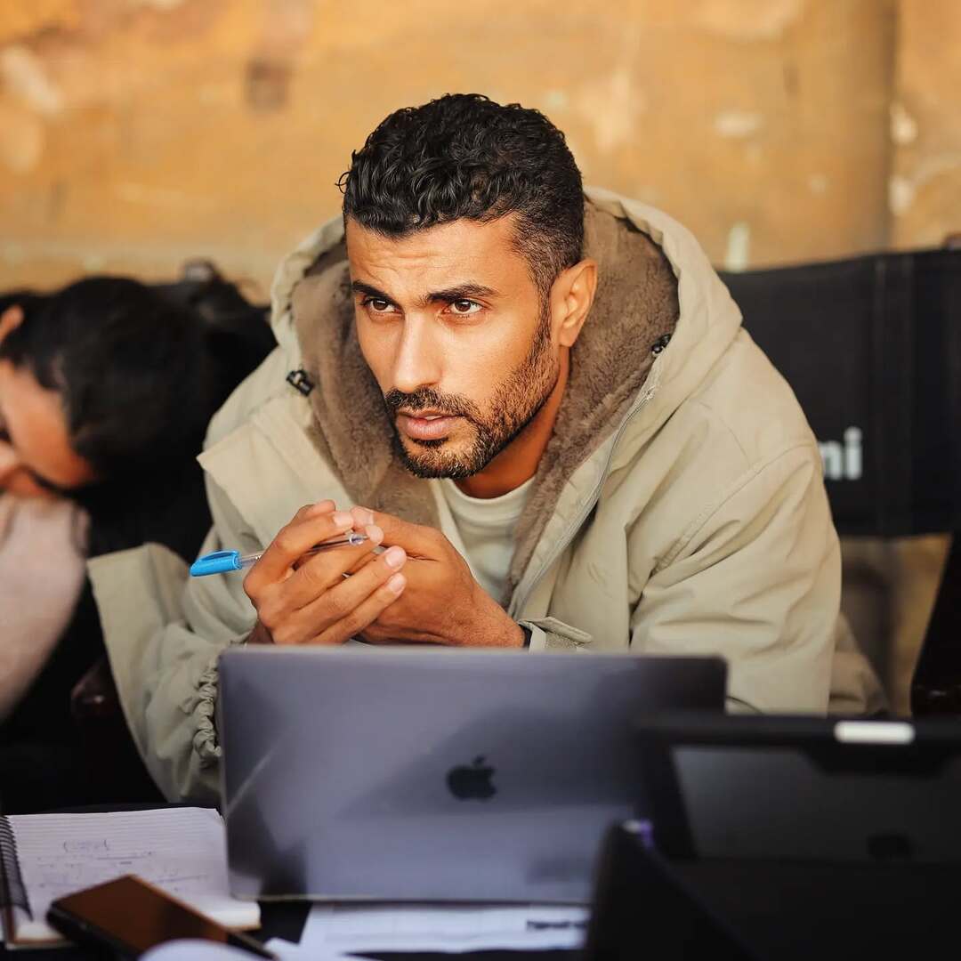 مصر.. شخص ينتحل صفة مخرج شهير ويتصل بفنانات عراقيات