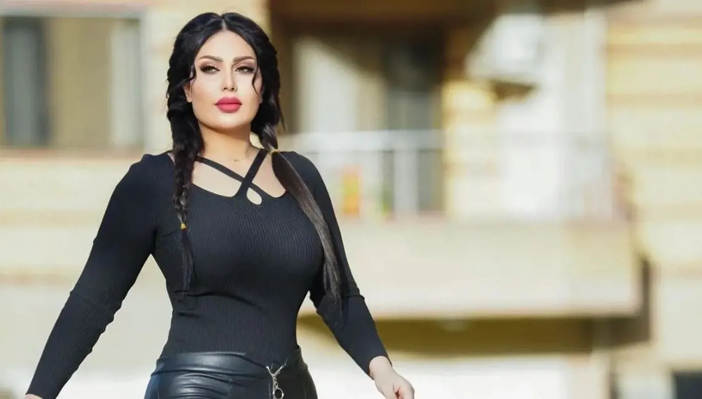 حكم بالسجن مع وقف التنفيذ بحق الفنانة سارة البحراني على خلفية دعوى تشهير