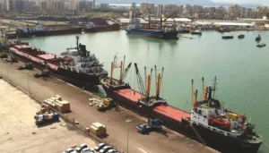 هجوم "مشبوه" يستهدف إدارة مرفأ بيروت الجديدة