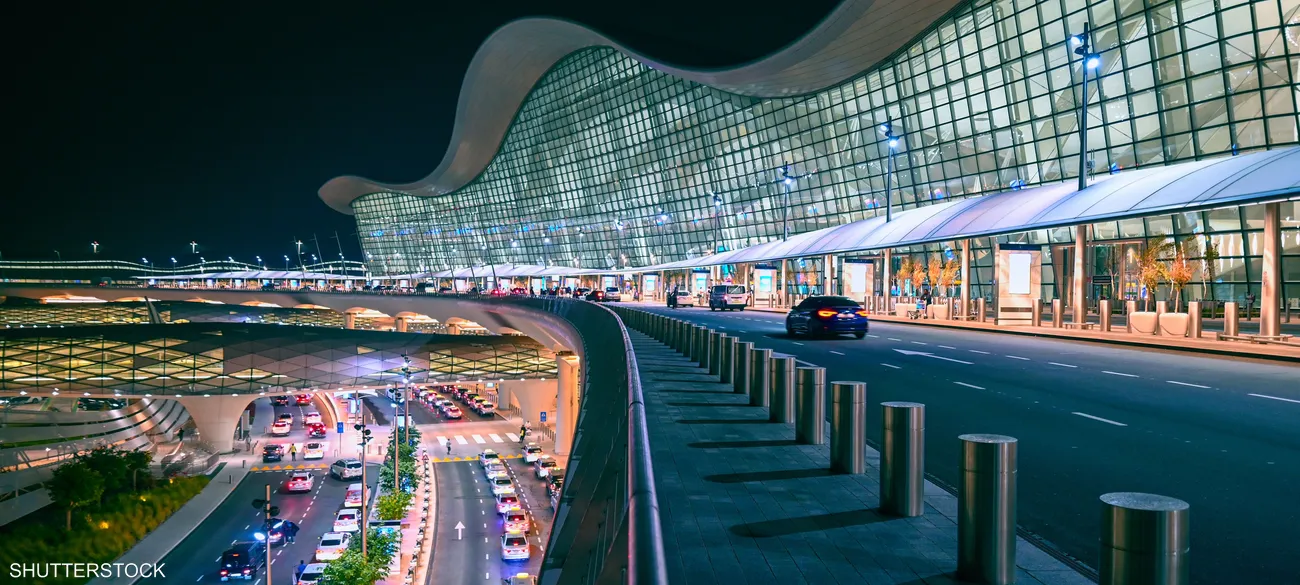 الإمارات تتجاوز مليار مسافر في عشر سنوات… وتتصدر عالمياً في جودة النقل الجوي