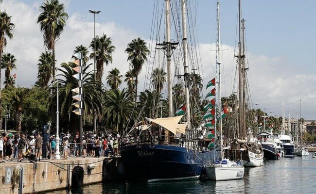 تونسي يتبرع بقاربه النادر لأسطول الصمود نحو غزة