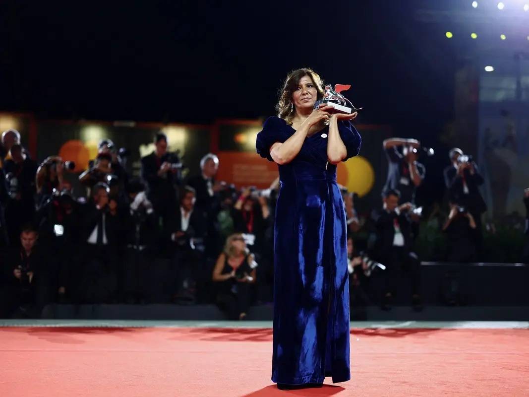 فيلم "صوت هند رجب" يحصد الأسد الفضي في مهرجان البندقية 2025