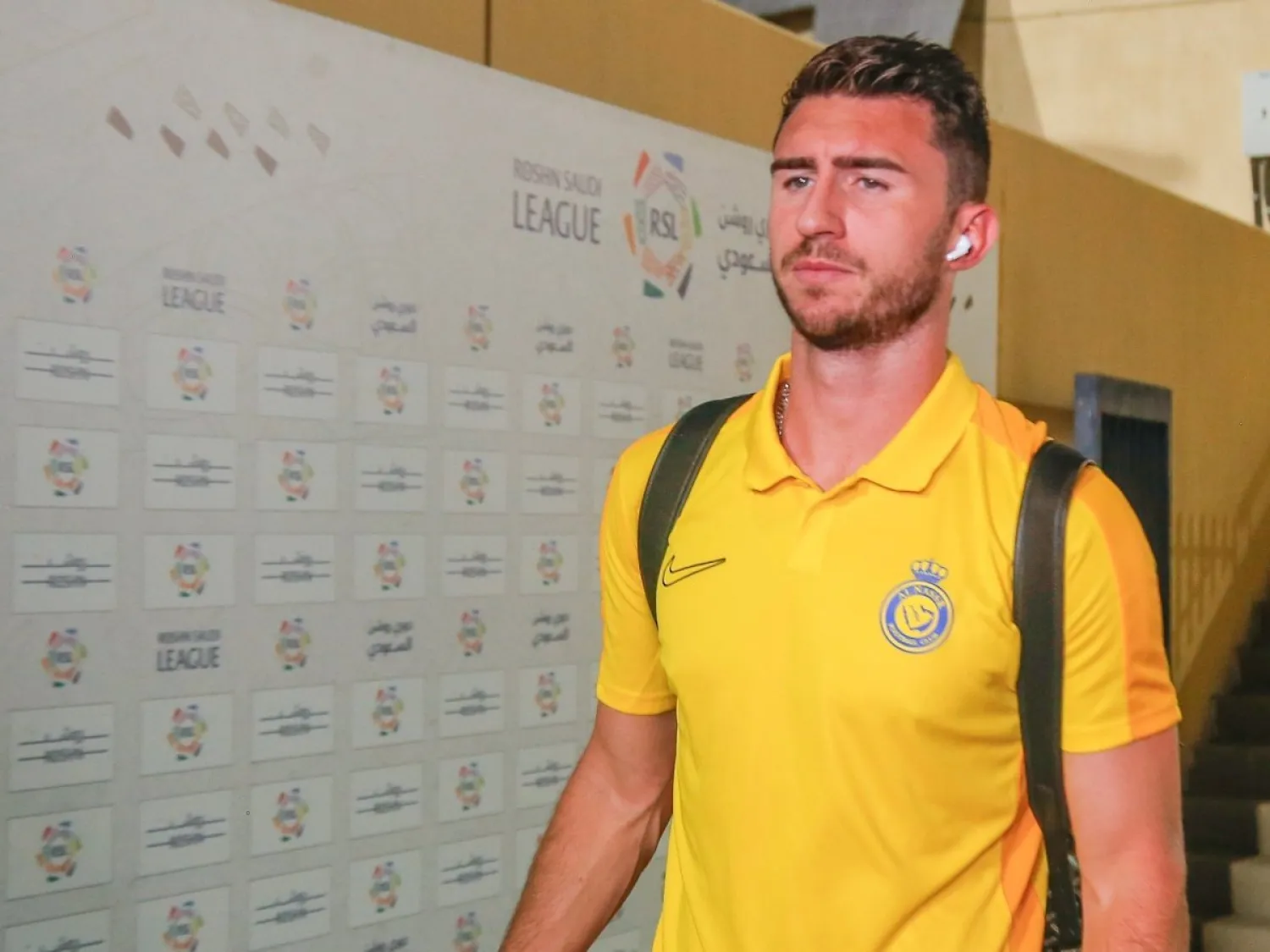 انتقال لابورت إلى أتلتيك بلباو يواجه صعوبة بعد تأخر نادي النصر في تقديم الأوراق