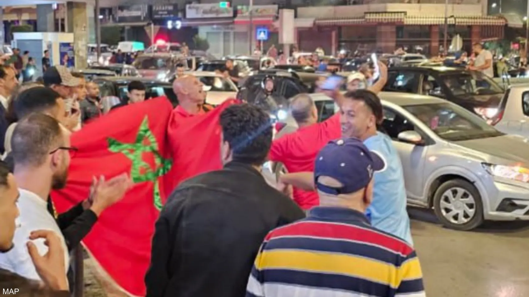 احتفالات شعبية عارمة في المغرب بعد تأهل منتخب الشباب إلى نهائي كأس العالم لأول مرة في تاريخه
