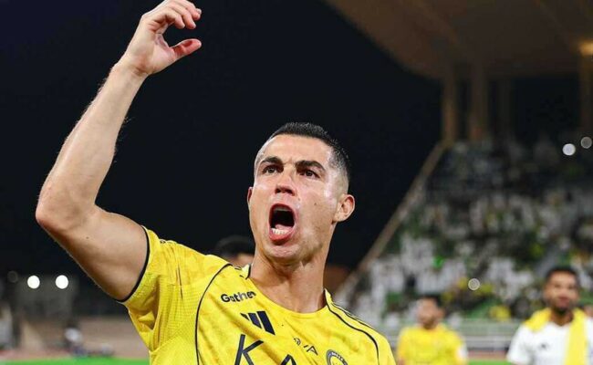 رونالدو يصل إلى 950 هدفًا ويشعل جدل الأفضلية مع ميسي