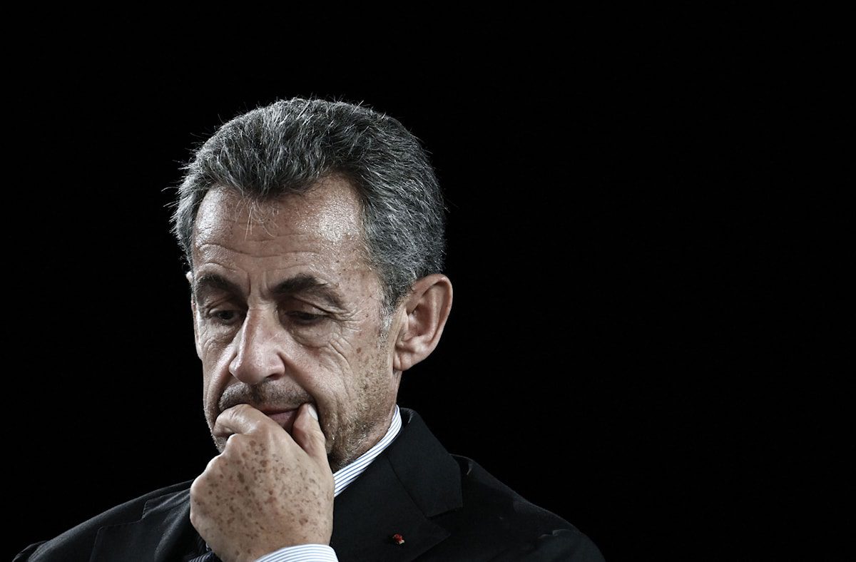 إفراج مشروط عن ساركوزي بعد 20 يوماً في سجن "لاسانتيه"