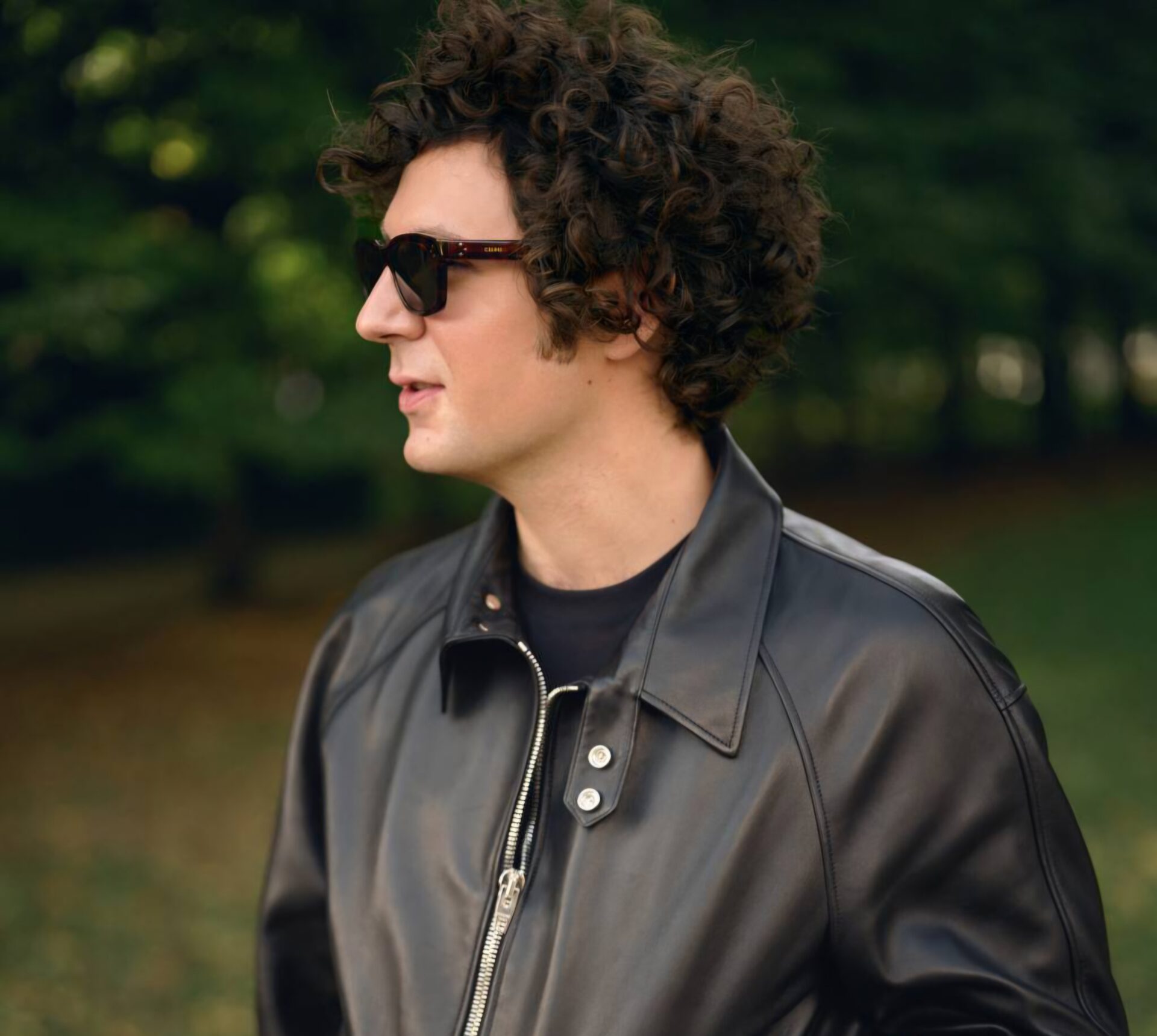 أسبوع الموضة في باريس: أناقة عملية وعصرية من CELINE