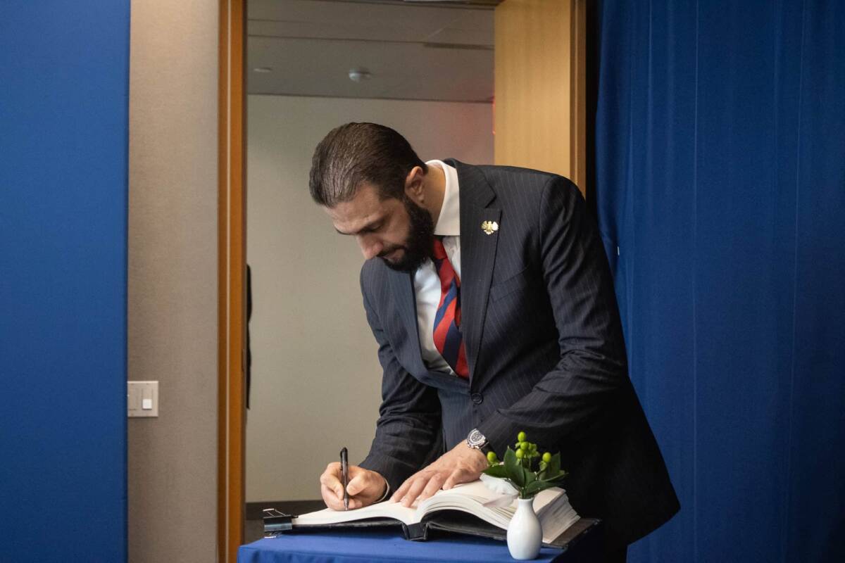 الشرع يصل موسكو في زيارة رسمية