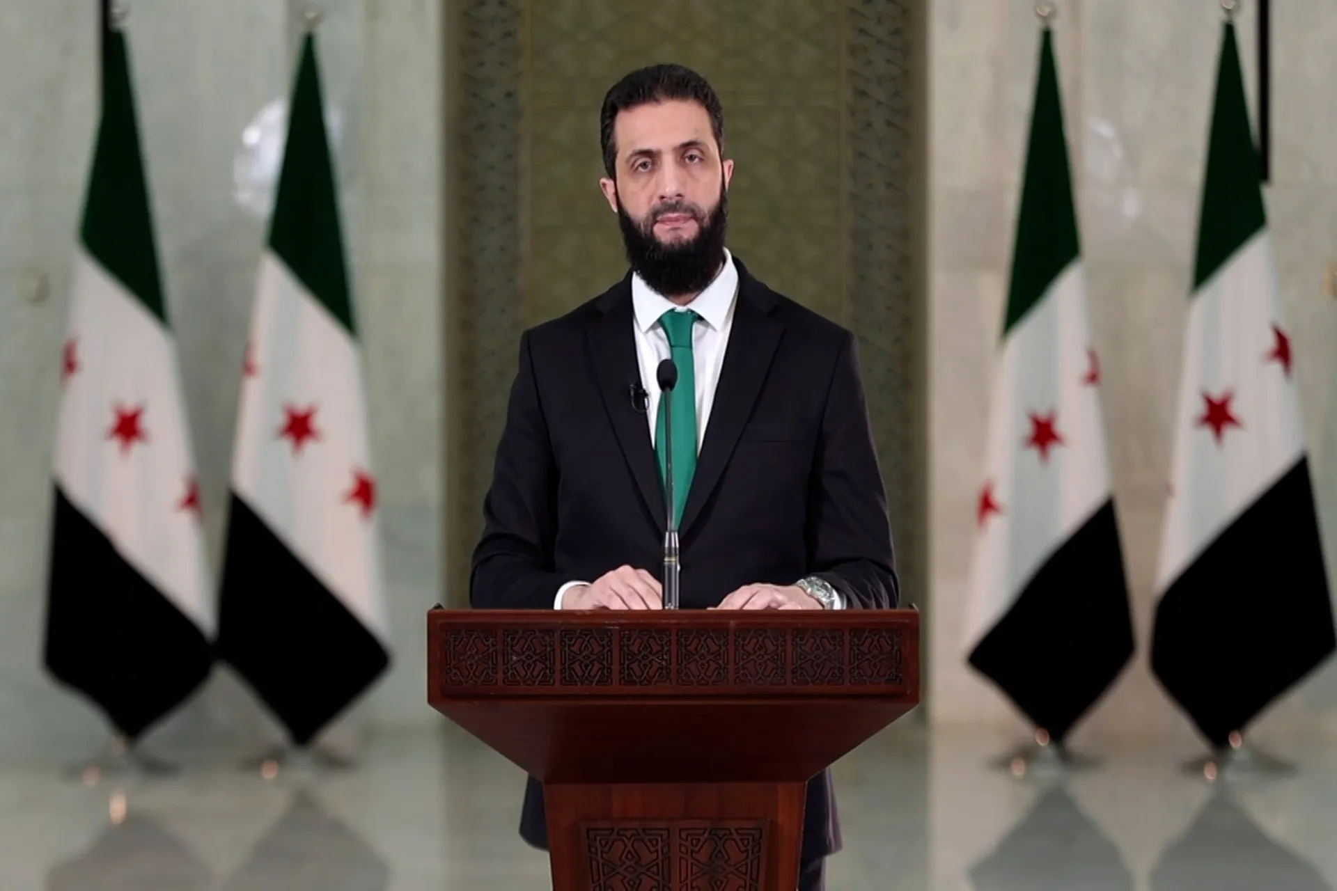 الشرع: إعمار سوريا أولوية بكلفة 600–900 مليار دولار ودعم دولي مطلوب