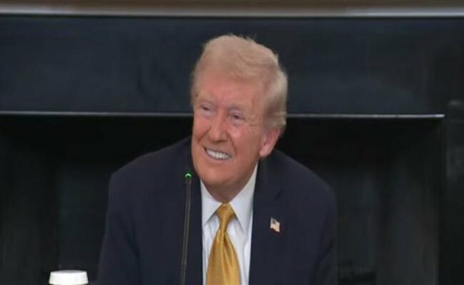 ترامب يرفض مشاركة مسؤولين أميركيين في قمة العشرين بجنوب أفريقيا