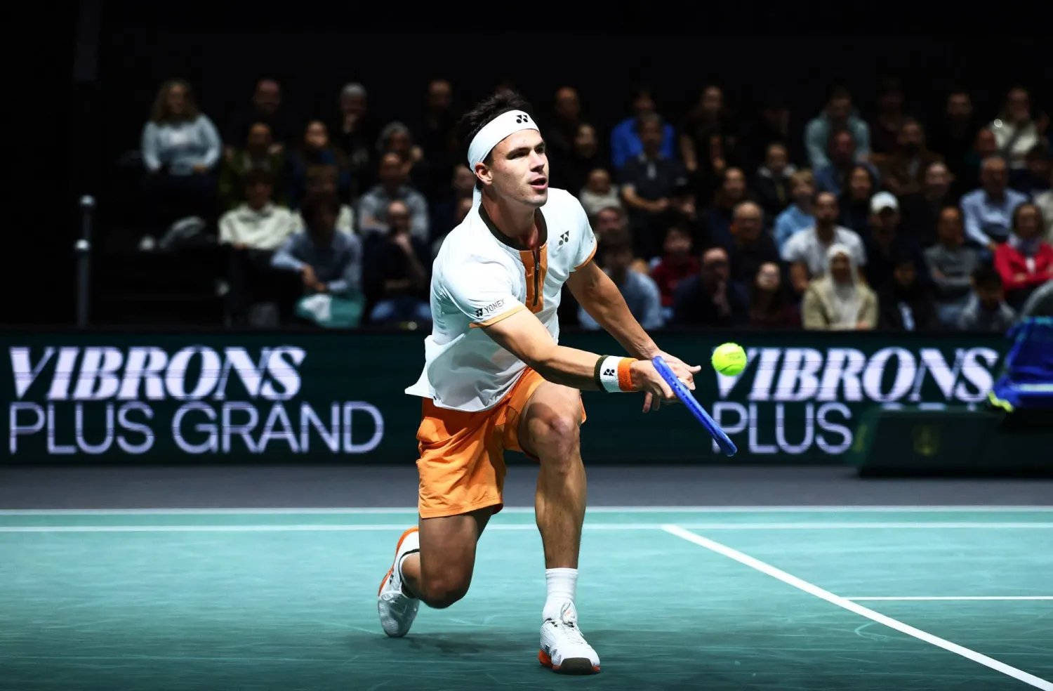 ألتماير يقصي رود ويتأهل إلى دور الـ16 في دورة باريس للتنس