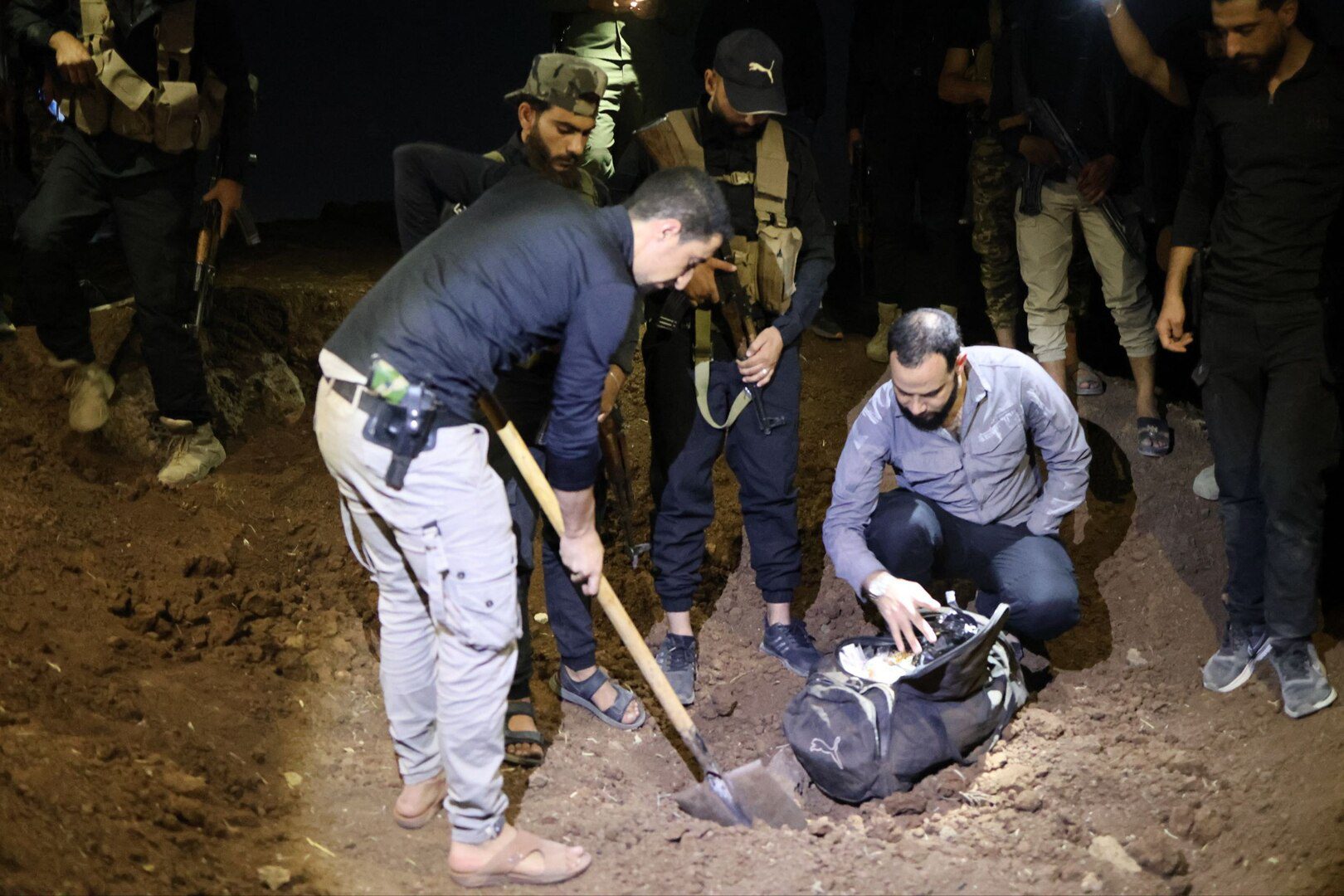 في سوريا وبالصور:  استعادة نحو 16.8 كغ من الذهب المسروق!