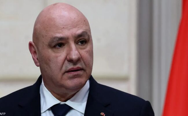 لبنان- عون يغادر إلى بلغاريا