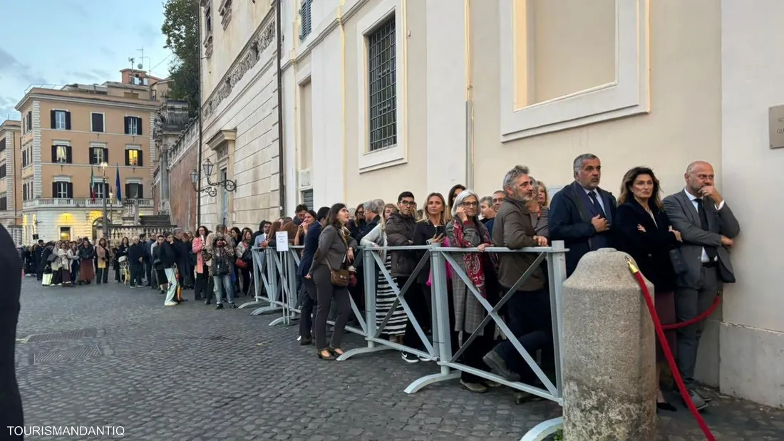 إقبال غير مسبوق على معرض "كنوز الفراعنة" في روما