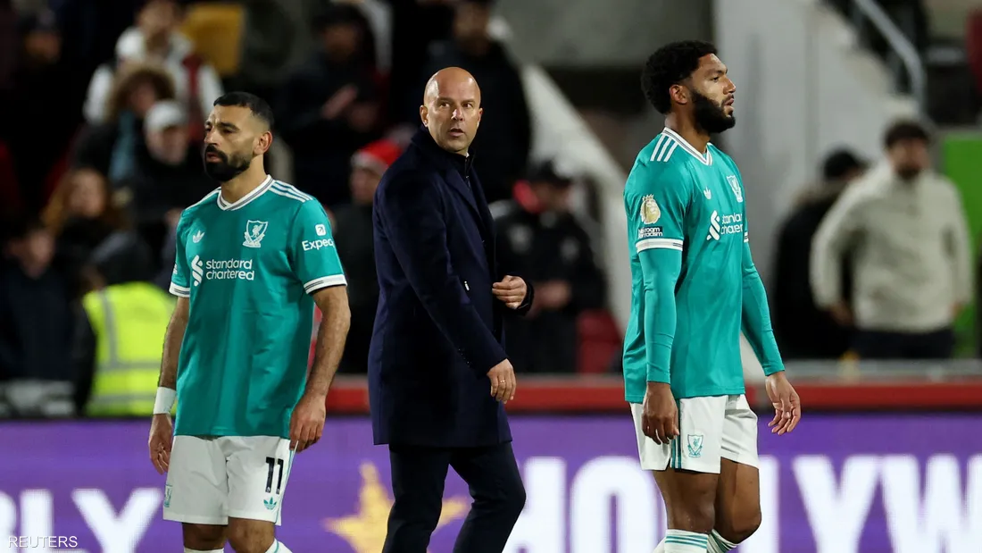 مدرب ليفربول سلوت يقر بالتراجع: “لم أتوقع أربع هزائم متتالية”