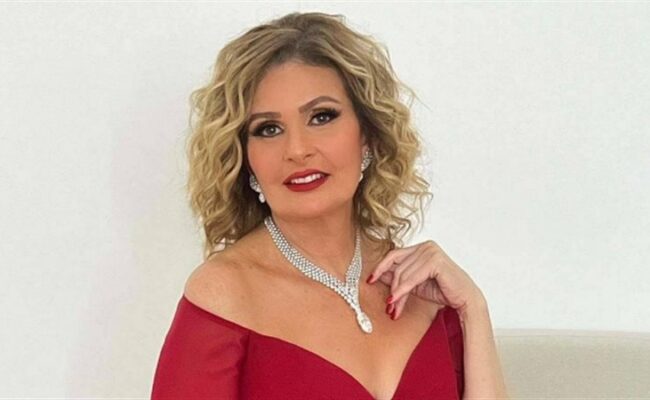 يسرا تتسلّم وسام الشرف الفرنسي تقديراً لمسيرتها الفنية