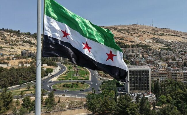 الحكومة السورية تغلق مخيم "الهول" بعد إخلائه