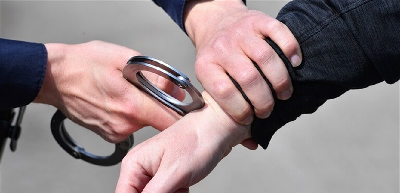 لبنان-توقيف مطلوب بجرائم مخدّرات وتهريب