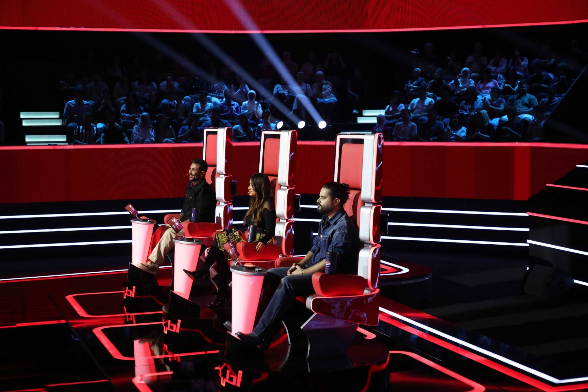 صراعات المدربين تشتعل في الحلقة الخامسة من "ذا فويس"… وأحمد سعد يخطف المواهب بالسوبر بلوك