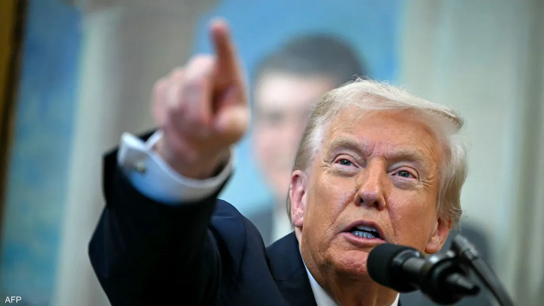 ترامب يهاجم الإعلامي سيث مايرز: “أقل موهبة في تاريخ التلفزيون”