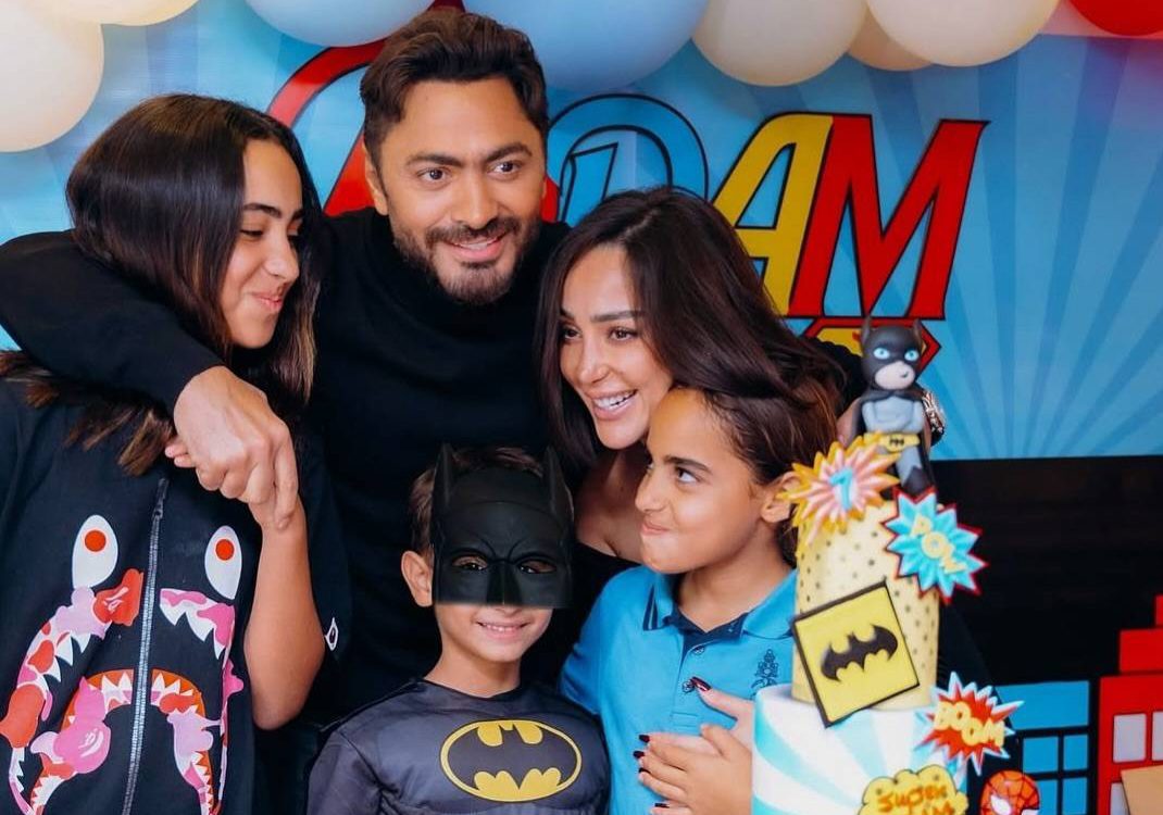 بسمة بوسيل توضّح سبب غياب طفليها عن تامر حسني… وترد على أزمة تاليا ودينا الشربيني