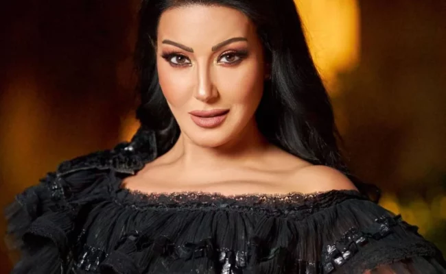 سمية الخشاب تدعو السيدات لتقبّل شكل أجسادهن: “أنا جميلة حتى لو زدت كيلوَين”