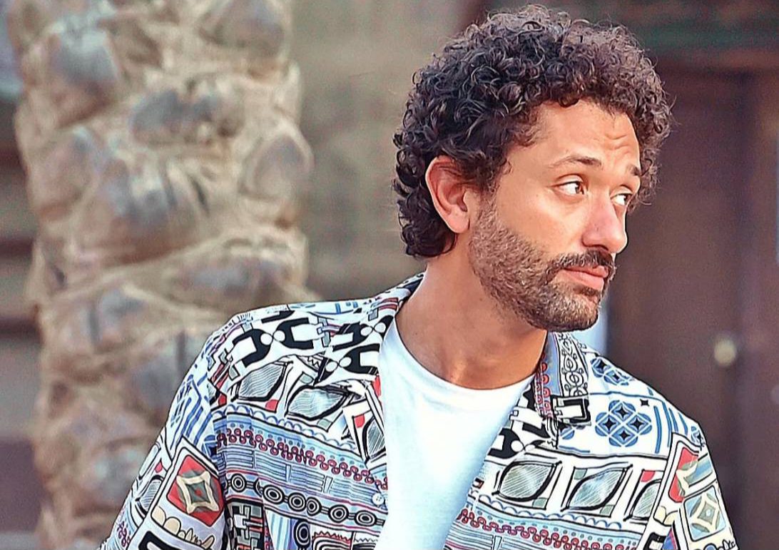 ابنة كريم محمود عبدالعزيز تهاجم دينا الشربيني وروبي وسط شائعات الارتباط