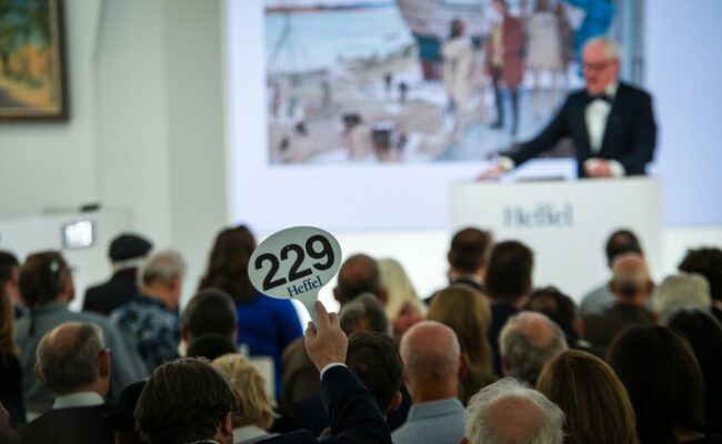 نسخة كوميكس بسعر 10 سنتات تُباع بأكثر من 9 ملايين دولار!