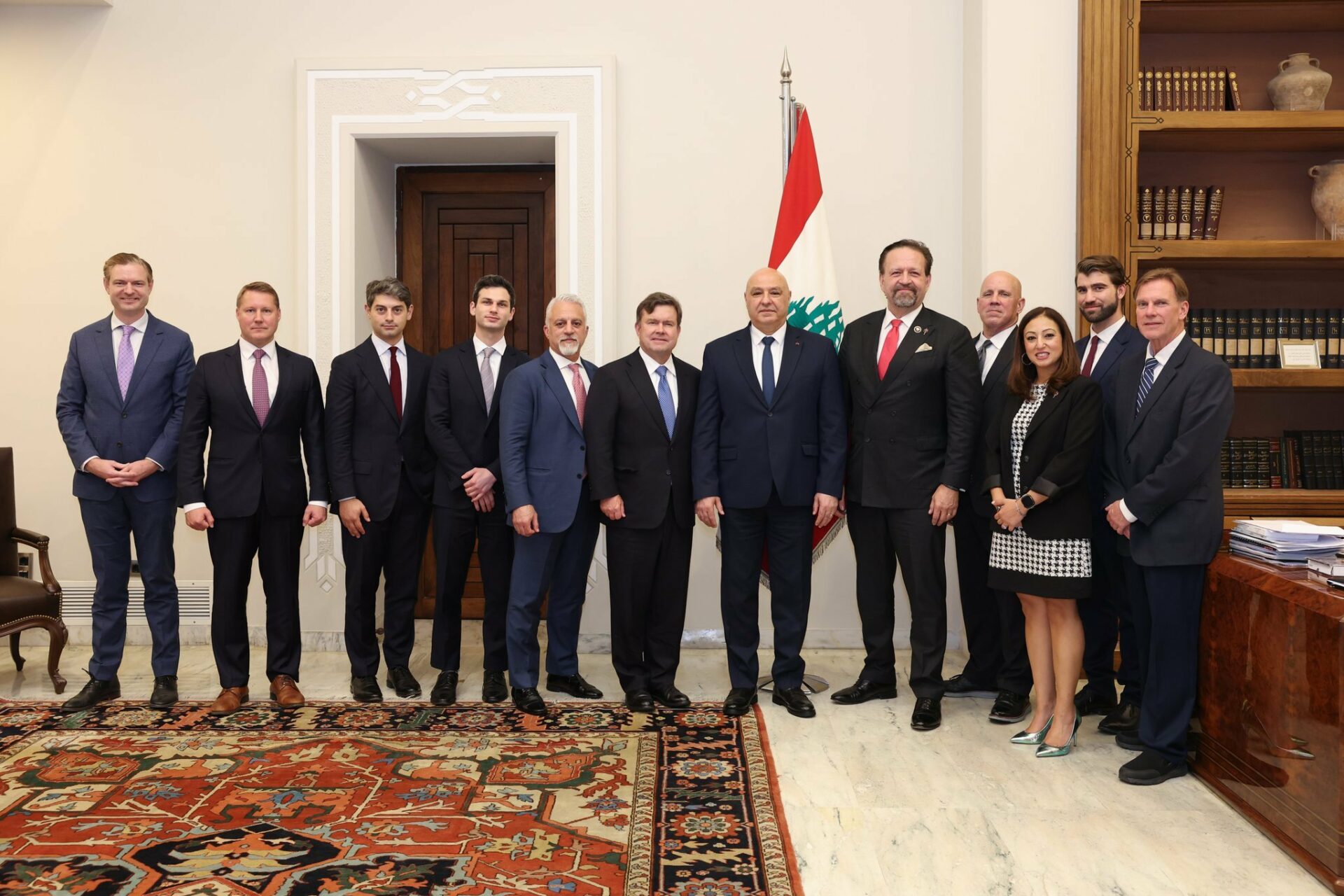 لبنان- عون لوفد الخزانة الأميركية: لبنان يطبق بصرامة إجراءات مكافحة تبييض الأموال وتمويل الإرهاب