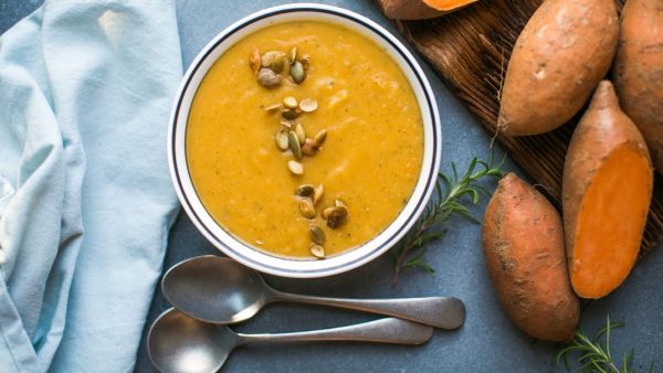 البطاطا الحلوة واليقطين: خيارات غذائية صحية للتحكم في سكر الدم