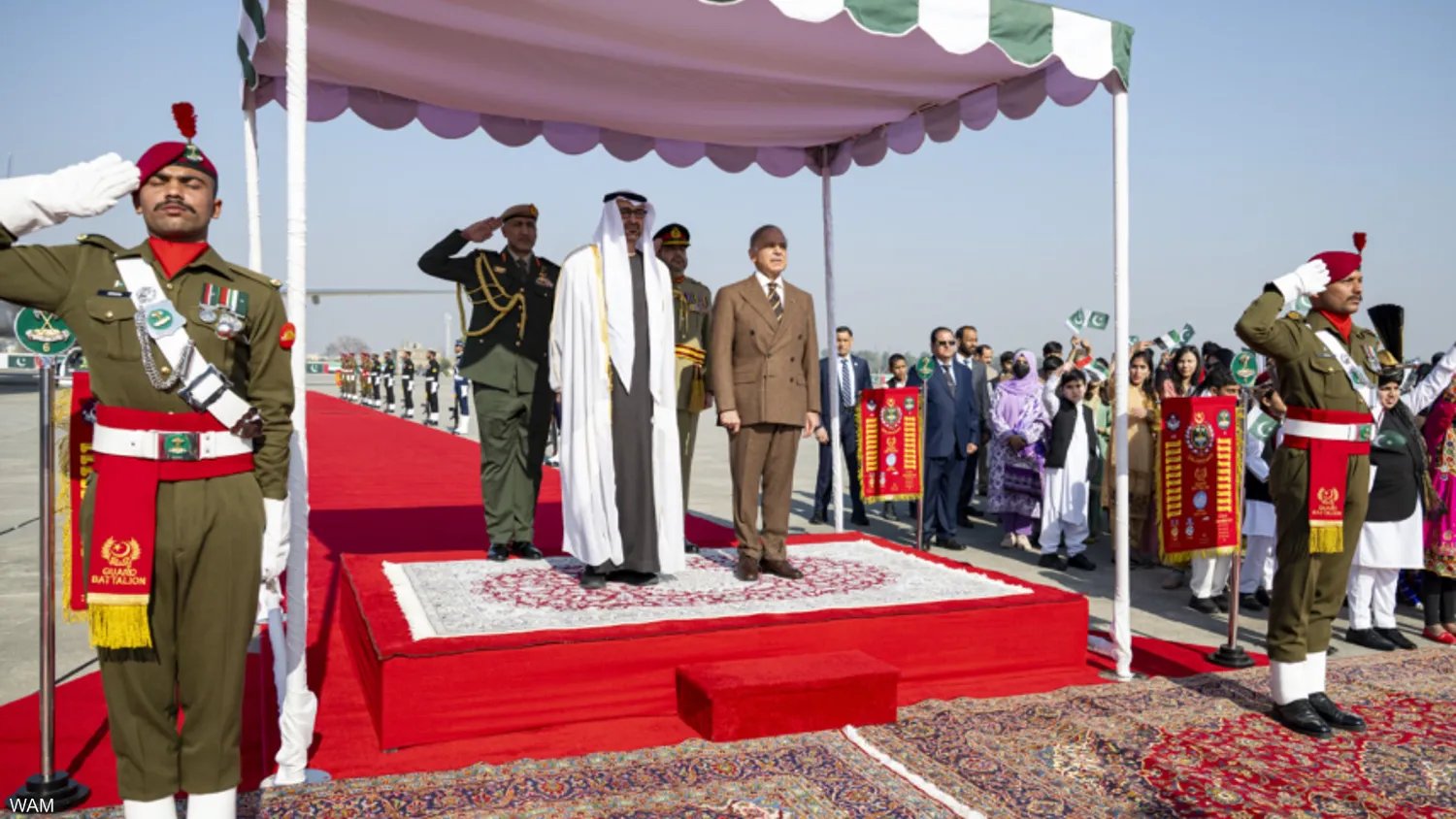 محمد بن زايد يصل إسلام آباد في زيارة رسمية إلى باكستان