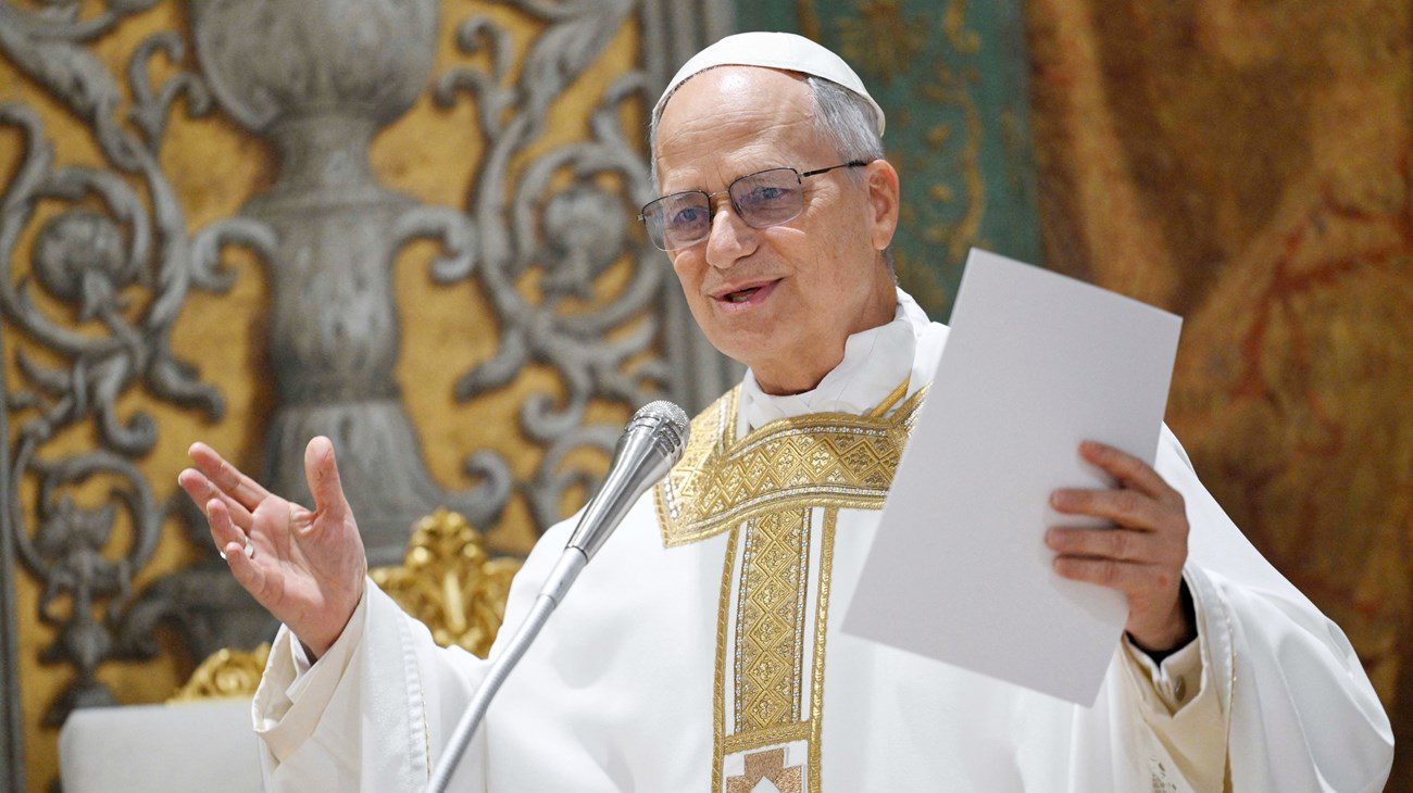 بابا الفاتيكان يدين الوضع الإنساني في غزة خلال قداس عيد الميلاد