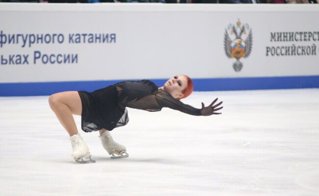 الاتحاد الدولي للتزلج يدرس الطلب الأوكراني باستبعاد متزلجين روس من أولمبياد 2026