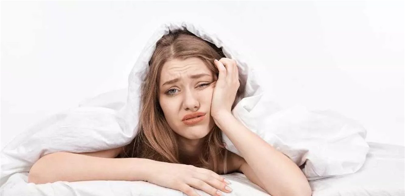 هل يمكن أن يؤدي الحرمان من النوم إلى الوفاة؟ مخاطر صحية تتصاعد مع السهر الطويل