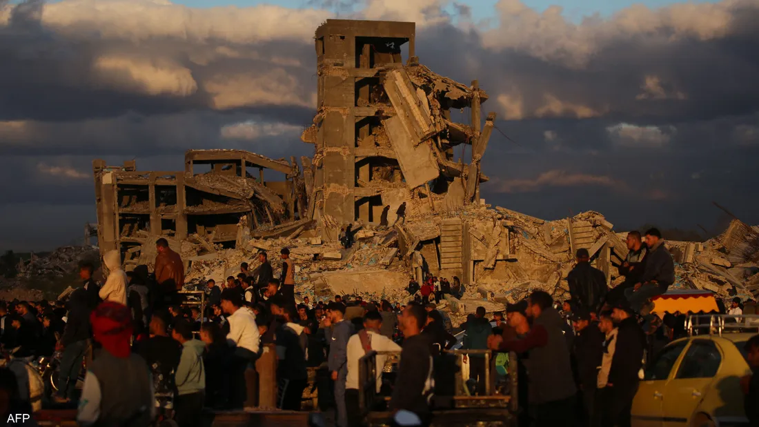 5 قتلى في قصف إسرائيلي استهدف مدرسة تؤوي نازحين شرقي غزة