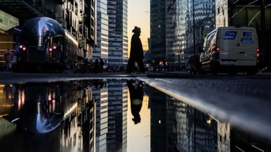 ابتكار ثوري يعزل حرارة المباني من دون حجب الرؤية