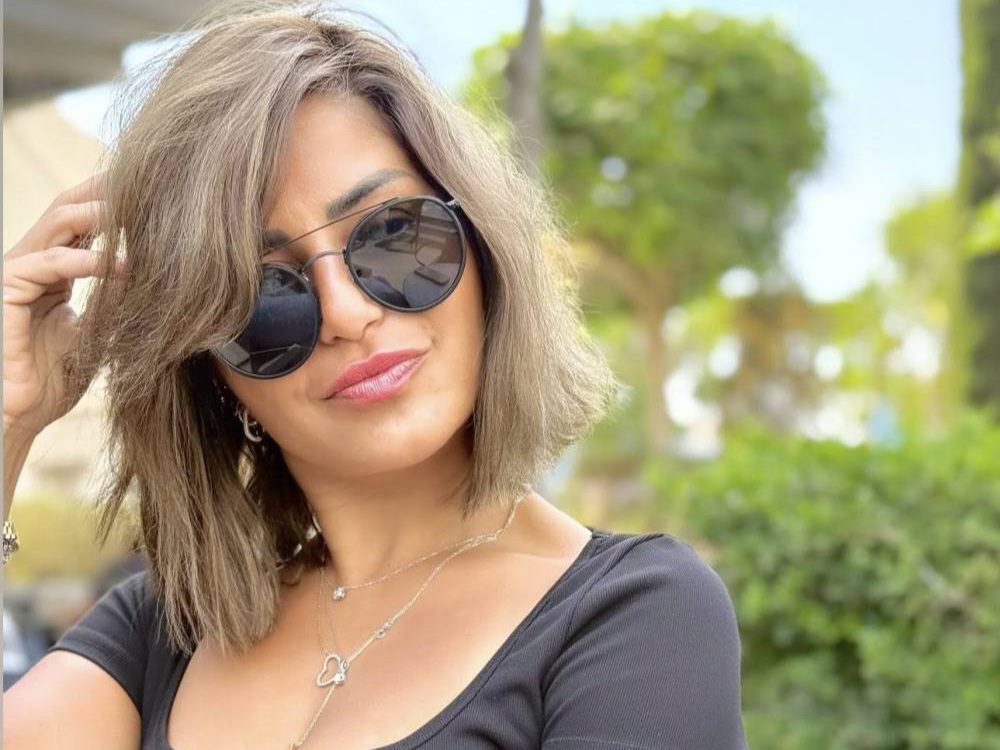 منة فضالي تكشف حقيقة اعتزالها وعلاقتها بوالدتها