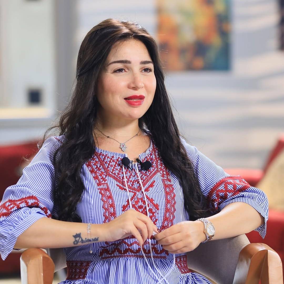 مي عزّ الدين تكشف نظامها الغذائي بعد الزواج بتعليق طريف