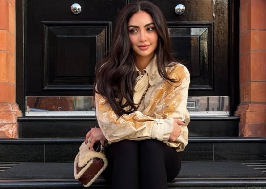 نور الغندور تتألق بإطلالة شتوية أنيقة من شانيل